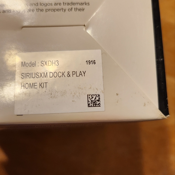 NEW Sirius XM SXDH3 Dock and Play Home Kit NEW SEALED ITEMS - Picture 4 of 7